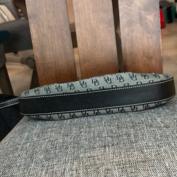 Dooney & Bourke mini purse - Picture 5 of 5